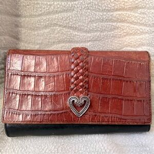 Brighton Croc Embossed Organizer Wallet Convertible Crossbody Bag No Strap